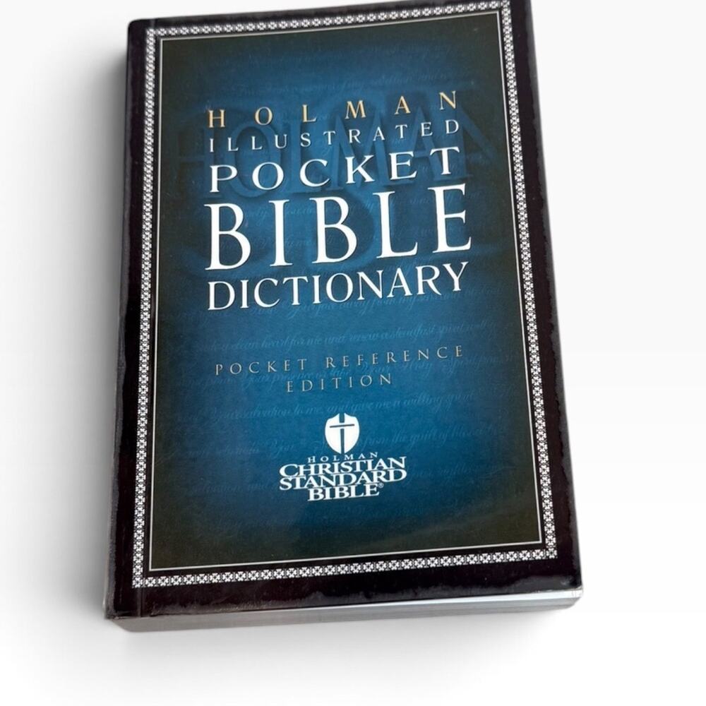 Holman Illustrated Pocket Bible Dictionary Reference Edition Paperback HCSB